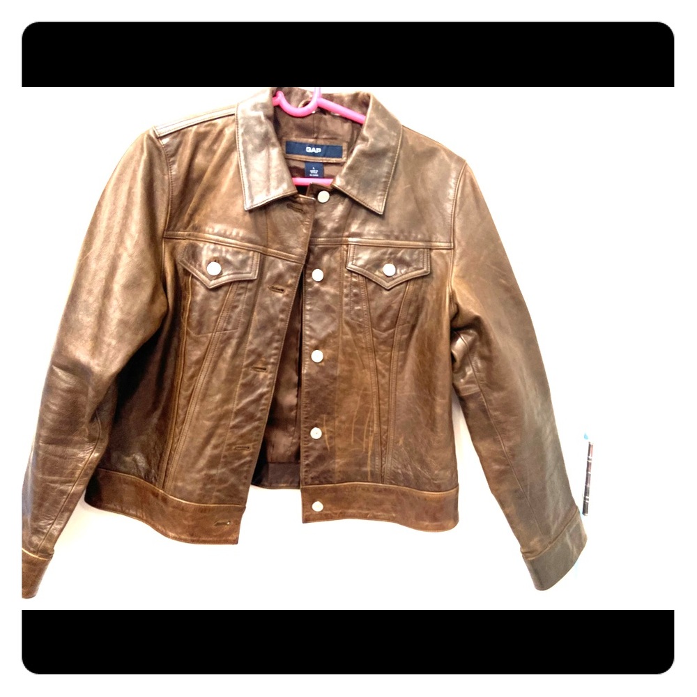 Gap Women’s cropped leather Icon jacket (Brown)